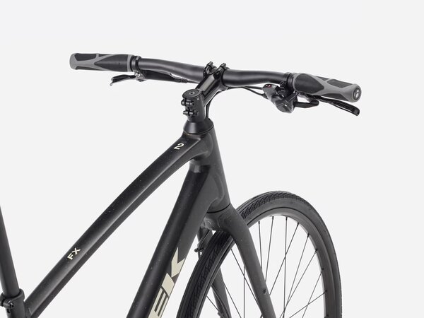 Bicykel Trek FX 2 Stepover Gen 4 Carbon Dark Grey 2026