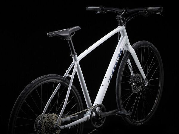 Bicykel Trek FX 3 Disc Crystal White 2023