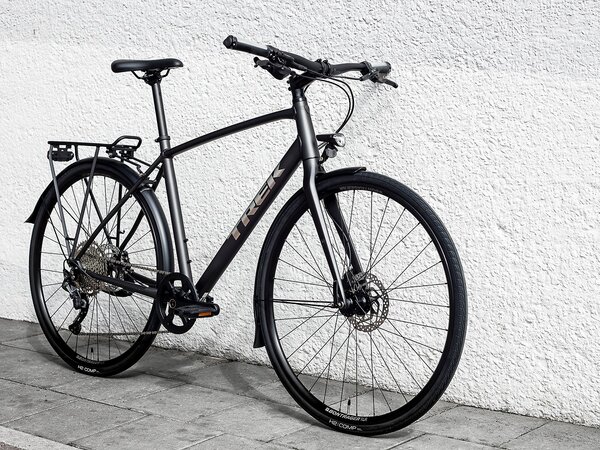 Bicykel Trek FX 3 Disc Equipped Matte Dnister Black 2023 Najsport.sk