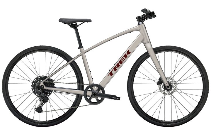 Bicykel Trek FX 3 Stepover Gen 4 Lunar Silver 2026