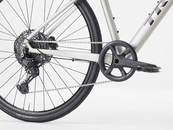 Bicykel Trek FX 3 Stepover Gen 4 Lunar Silver 2026