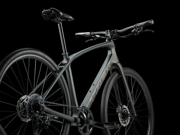 Bicykel Trek FX Sport 5 Carbon Matte Black Olive/Deep Smoke 2026