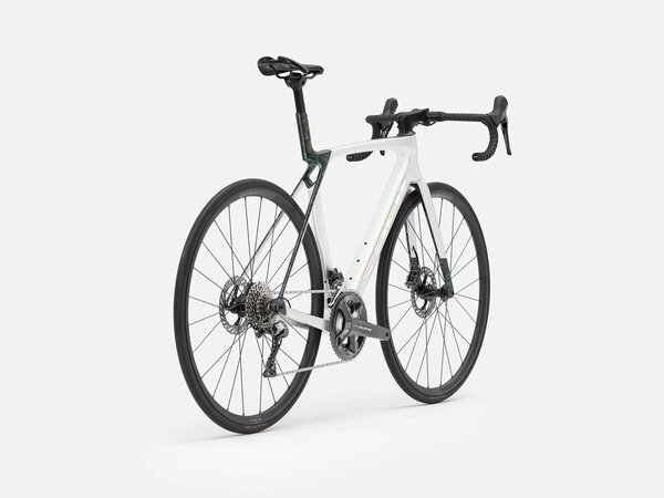 Bicykel Trek Madone SL 5 Gen 8 Gloss Crystal White/Matte Deep Smoke 2026