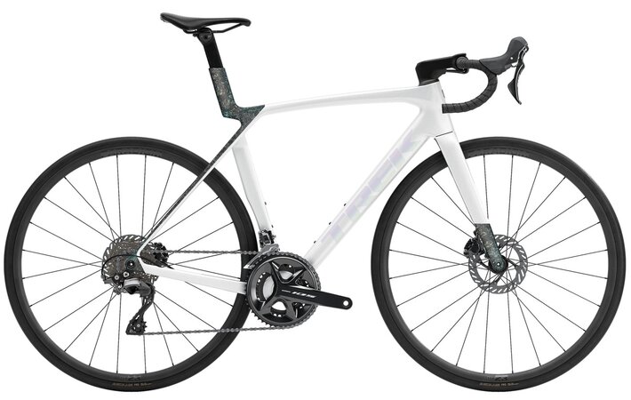 Bicykel Trek Madone SL 5 Gen 8 Gloss Crystal White/Matte Deep Smoke 2026