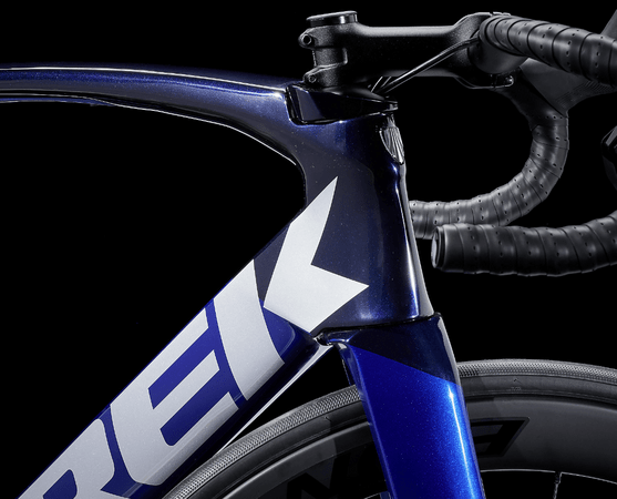 Testovaný bicykel Trek Madone SL 6 Hex Blue 2023