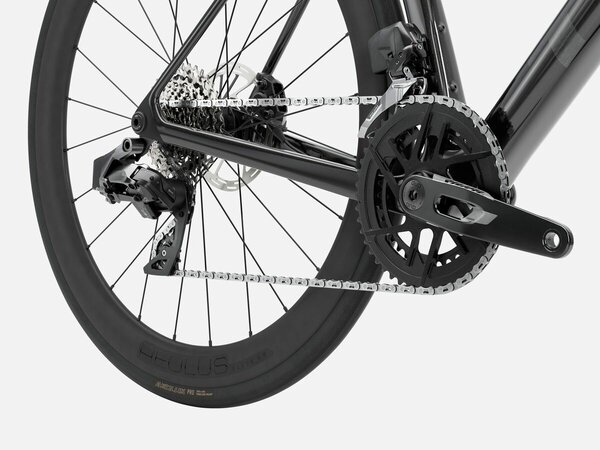 Bicykel Trek Madone SL 6 AXS Gen 8 Gloss Dark Star/Matte Deep Smoke 2026