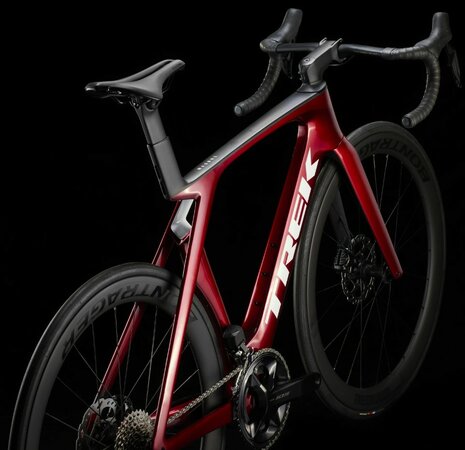 Bicykel Trek Madone SL 6 Gen 7 Crimson 2024