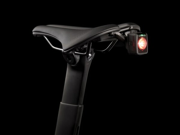 Bicykel Trek Madone SL 6 Gen 7 Matte Carbon Smoke 2024