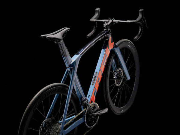 Bicykel Trek Madone SL 7 AXS Battleship Blue E 2023