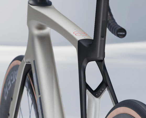 Bicykel Trek Madone SL 7 Gen 8 Matte Lunar Silver 2025