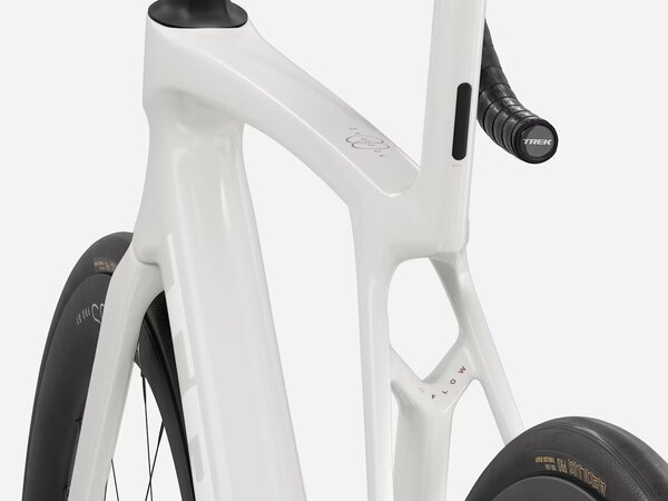 Bicykel Trek Madone SL 7 Gen 8 Era White 2027