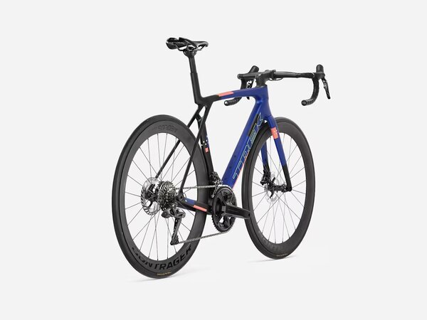 Bicykel Trek Madone SL 7 Gen 8 Matte Cobalt Blue/Trek Black/Living Coral 2027