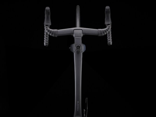 Bicykel Trek Madone SLR 6 eTap Gen 6 Matte Onyx Carbon 2022