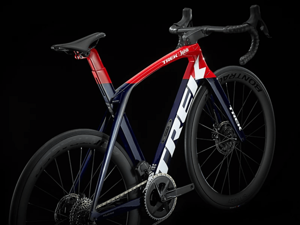 Bicykel Trek Madone SLR 6 eTap Gen 6 Navy Carbon Smoke/Viper Red 2022