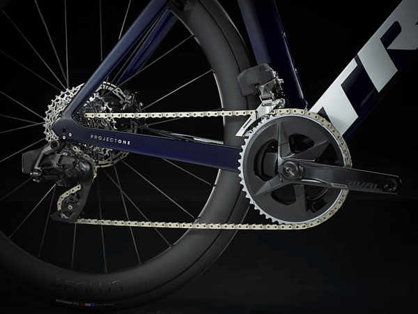 Bicykel Trek Madone SLR 6 eTap Gen 6 Navy Carbon Smoke/Viper Red 2022