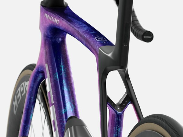 Bicykel Trek Madone SLR 7 AXS Purple Phaze/Amethyst Marble 2026