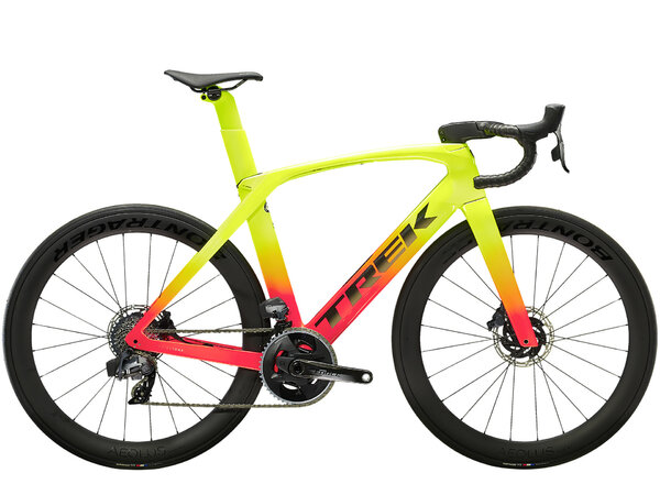 Bicykel Trek Madone SLR 7 eTap Gen 6 Radioactive Coral to Yellow Fade 2022