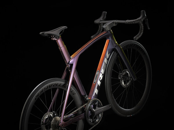 Bicykel Trek Madone SLR 7 Gen 6 Amethyst 2022