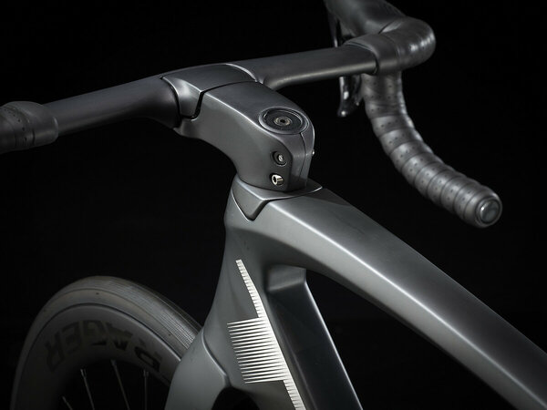 Bicykel Trek Madone SLR 7 Gen 6 Matte Deep Smoke 2022