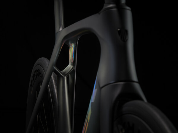 Bicykel Trek Madone SLR 7 Gen 7 Deep Smoke 2024