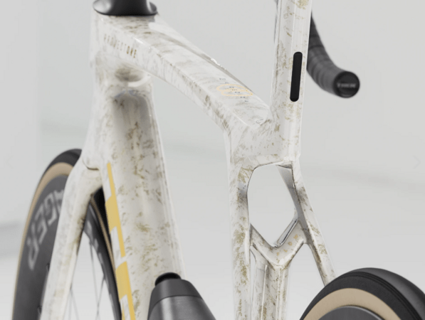 Bicykel Trek Madone SLR 7 Gen 8 Era White/Supernova Marble 2026