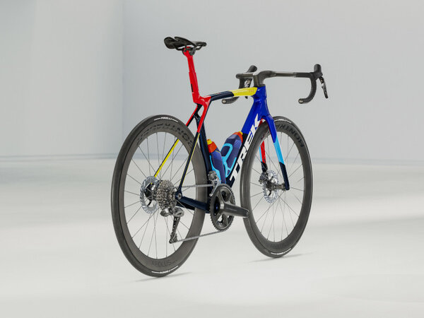 Bicykel Trek Madone SLR 7 Gen 8 Team Replica 2026