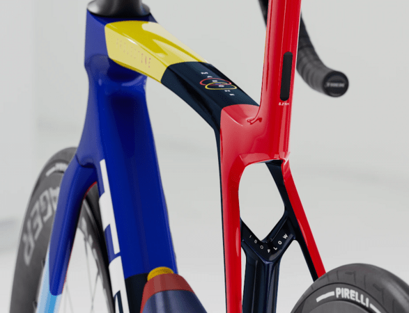 Bicykel Trek Madone SLR 8 AXS Gen 8 Team Replica 2025