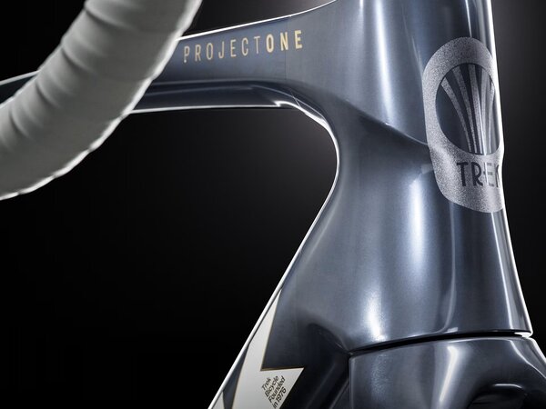 Bicykel Trek Madone SLR 9 AXS Gen 8 No. 76 ICON 2027