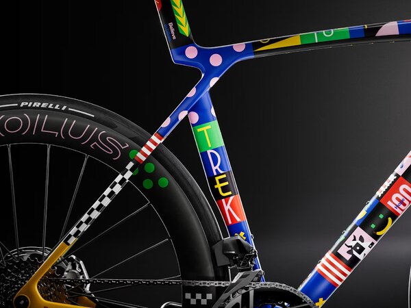 Bicykel Trek Madone SLR 9 AXS Gen 8 The First 50 ICON 2027