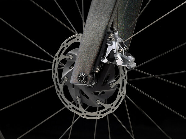 Bicykel Trek Madone SLR 9 eTap Gen 6 Dark Prismatic/Trek Black 2022