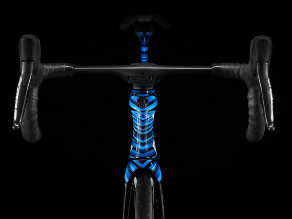 Bicykel Trek Madone SLR 9 eTap Gen 6 Navy Carbon Smoke/Blue 2022