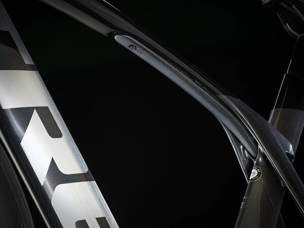 Bicykel Trek Madone SLR 9 Gen 6 Dark Prismatic/Trek Black 2022