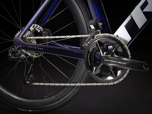 Bicykel Trek Madone SLR 9 Gen 6 Navy Carbon Smoke/Viper Red 2022