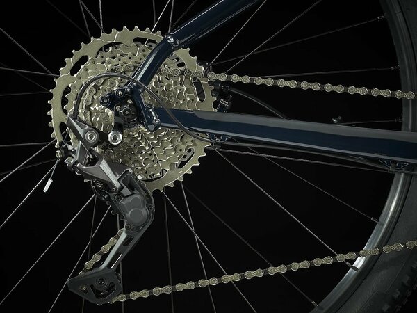 Bicykel Trek Marlin 6 Nautical Navy E 2022