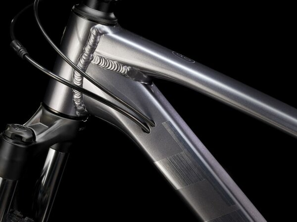 Bicykel Trek Marlin 6 Gen 3 Galactic Grey to Lithium Grey Fade 2024