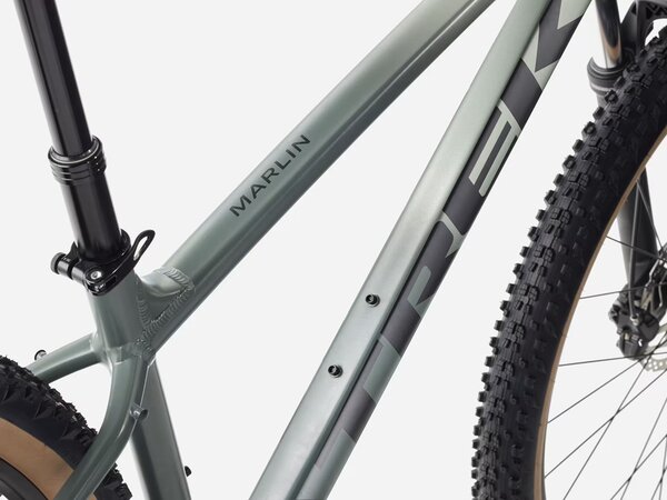 Bicykel Trek Marlin 6 Gen 3 Matte Lichen/Keswick Green Fade 2026