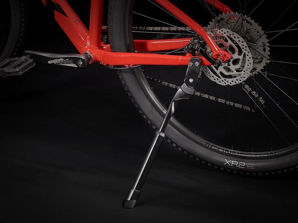 Bicykel Trek Marlin 7 Marigold to Radioactive Red Fade 2022