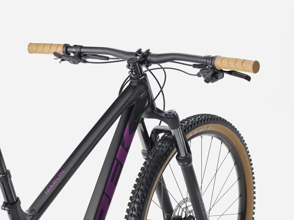 Bicykel Trek Marlin 7 Gen 3 Matte Dark Web/Clear Gloss Splatter 2026