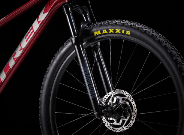 Bicykel Trek Marlin 8 Crimson 2023