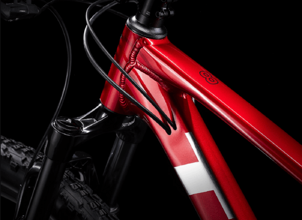 Bicykel Trek Marlin 8 Crimson 2023