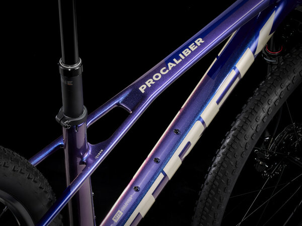 Bicykel Trek Procaliber 9.5 Gen 3 Purple Flip/Hex Blue 2026