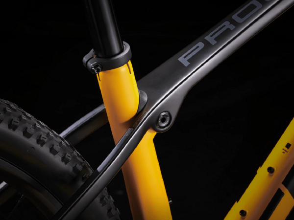 Bicykel Trek Procaliber 9.6 Satin Marigold/Deep Smoke 2023