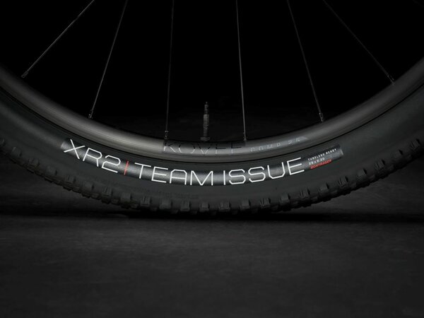 Bicykel Trek Procaliber 9.6 Galactic Grey/Lithium Grey 2024