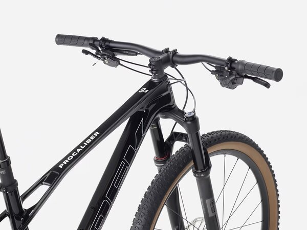 Bicykel Trek Procaliber 9.6 Gen 3 Dark Star 2026