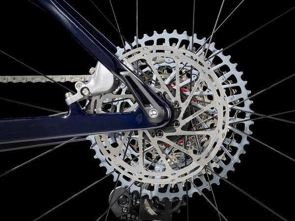 Bicykel Trek Procaliber 9.7 AXS Carbon Blue Smoke/Deep Dark Blue 2024