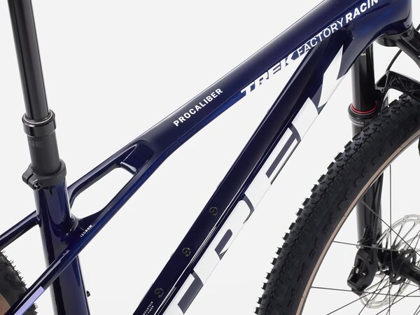 Bicykel Trek Procaliber 9.7 AXS Gen 3 Navy Smoke 2026