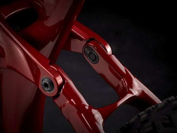 Bicykel Trek Remedy 7 Crimson 2022