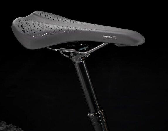 Bicykel Trek Roscoe 6 Purple Flip/Trek Black 2023