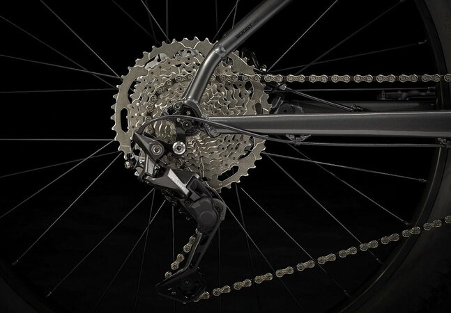 Bicykel Trek Roscoe 6 Lithium Grey/Cobra Blood E 2023