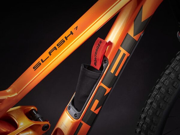 Bicykel Trek Slash 7 Deore/ XT Factory Orange 2022